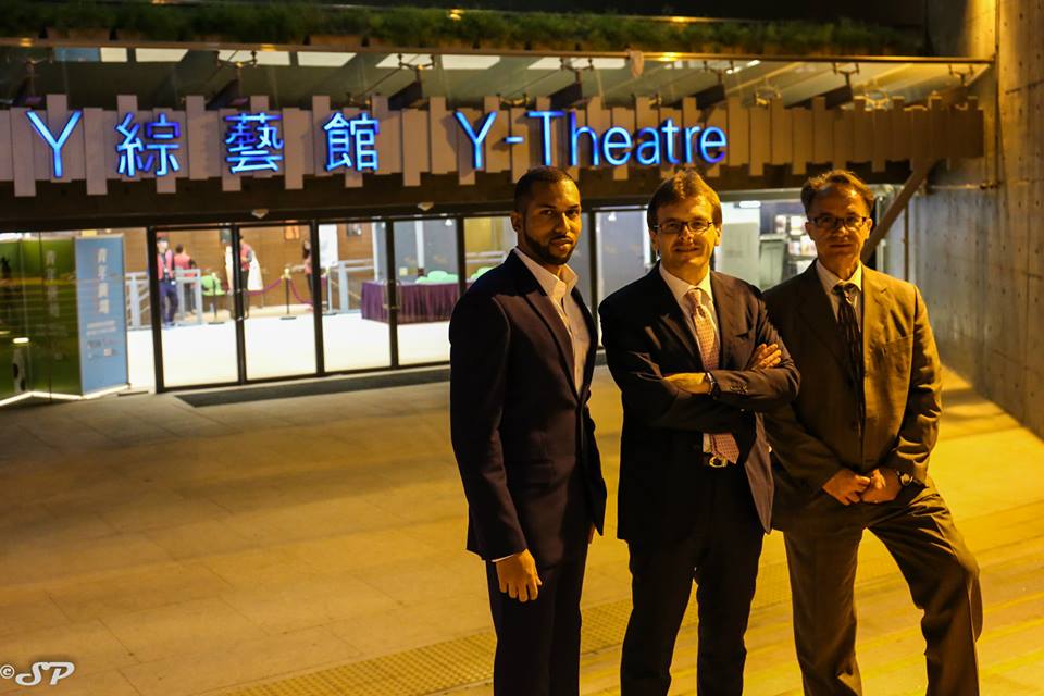 hong kong 12